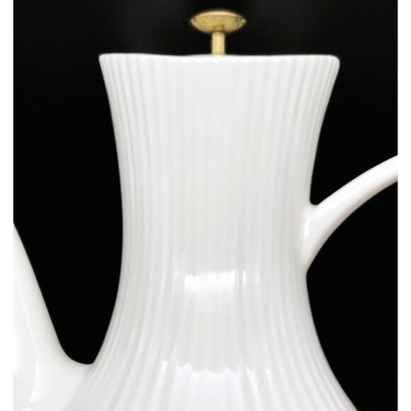 Ernest Sohn Mid Century Ribbed White Carafe Coffee Pot MCM USA Hall Collectible - Picture 5 of 10